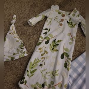 Caden Lane Newborn Knotted Gown and Hat